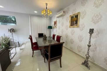 Bungalow Kg Sinaran Johor Bahru