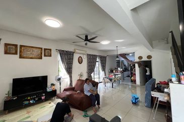 Meridin East The Greenway & The Eden