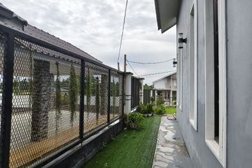 Jalan Kampung Maju Jaya