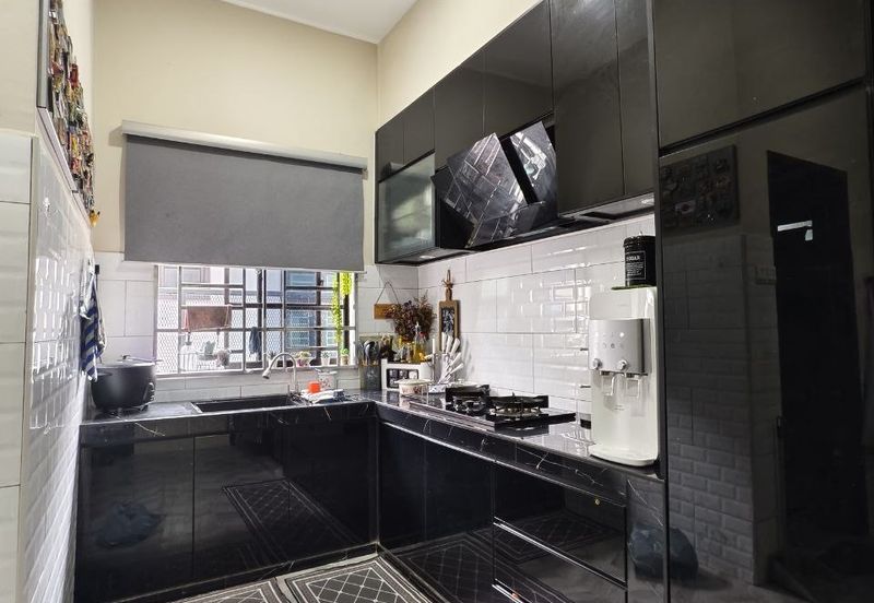 Jalan Kampung Maju Jaya