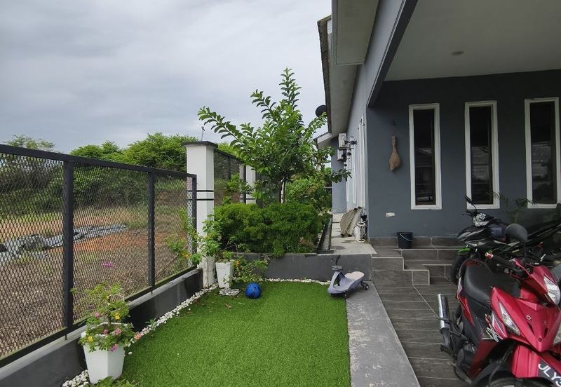 Jalan Kampung Maju Jaya