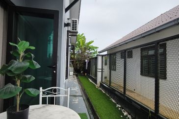 Jalan Kampung Maju Jaya