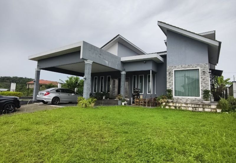 Jalan Kampung Maju Jaya