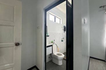 KAMPUNG DATO IBRAHIM MAJID (BUNGALOW)