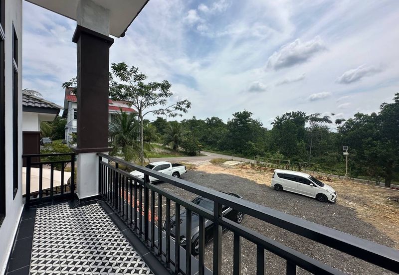 KAMPUNG DATO IBRAHIM MAJID (BUNGALOW)