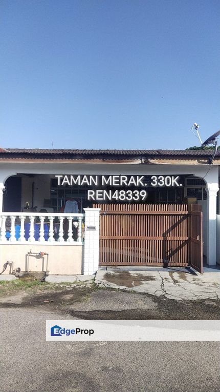 Teres setingkat Taman Merak Simpang ampat seberang perai selatan , Penang, Bukit Tambun