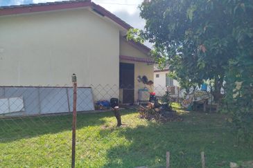 TAMAN LEMBAH IMPIANA