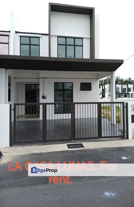 LA CASA LUNAS CORNER LOT 2 TINGKAT UNTUK DI SEWA, Kedah, Lunas