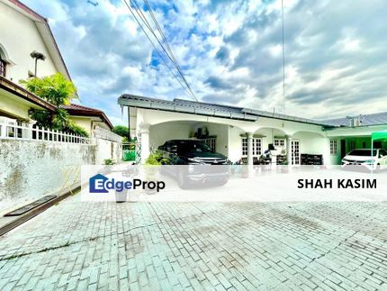 Bungalow with Private  Swimming Pool* Single Storey Bungalow Seksyen 3 Shah Alam , Selangor, Shah Alam