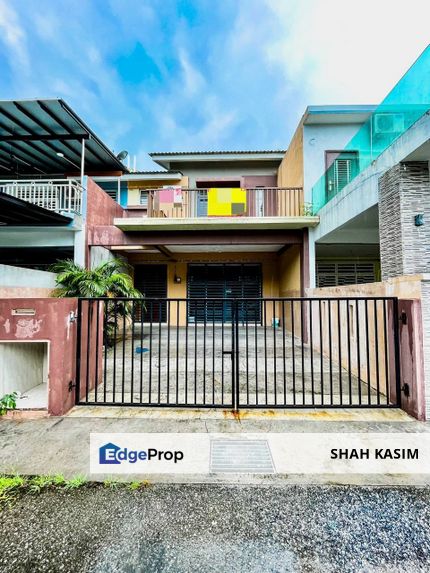 2 STOREY TERRACE HOUSE @ SERENE PANTAI SEPANG PUTRA (partially furnished), Selangor, Tanjong Sepat