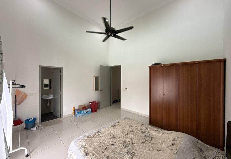 (Design Moden & Reno Cantik) Double Storey Terrace Desaville 2, Taman Saujana Meru Klang