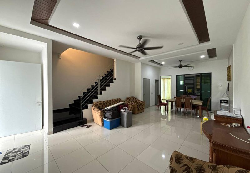 (Design Moden & Reno Cantik) Double Storey Terrace Desaville 2, Taman Saujana Meru Klang