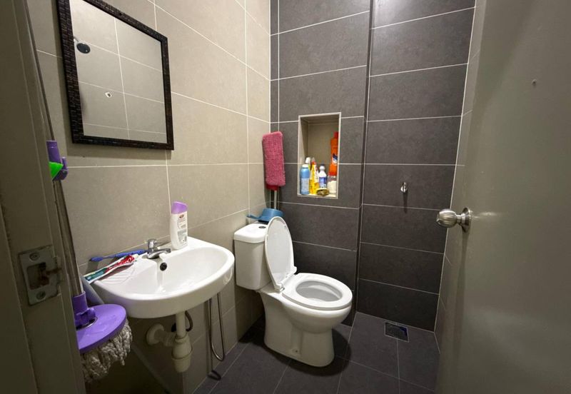 (Design Moden & Reno Cantik) Double Storey Terrace Desaville 2, Taman Saujana Meru Klang