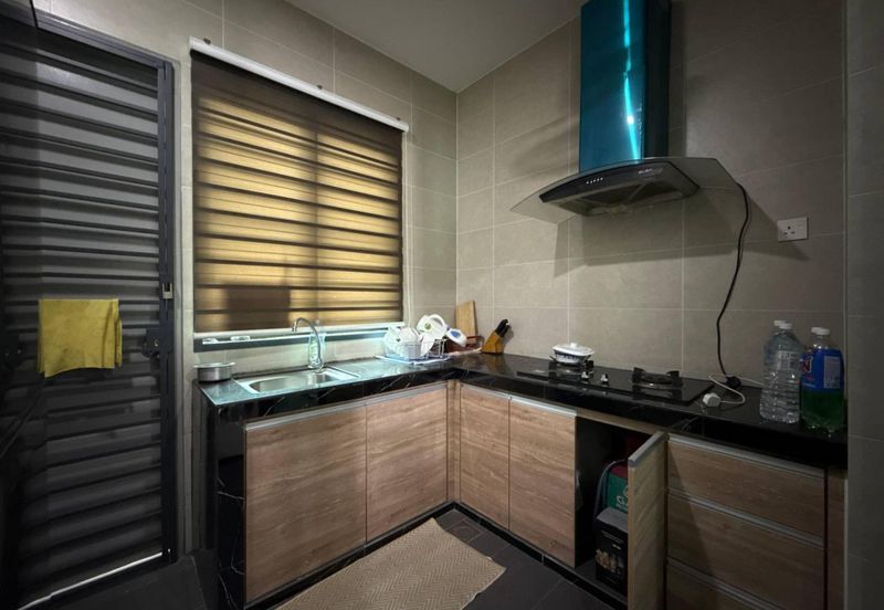 (Design Moden & Reno Cantik) Double Storey Terrace Desaville 2, Taman Saujana Meru Klang