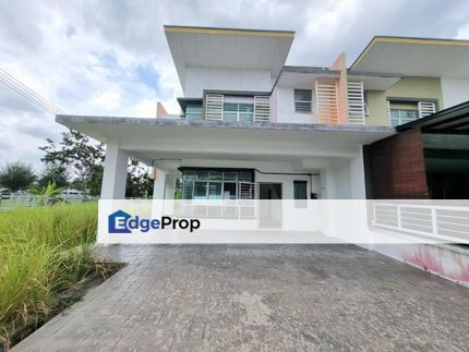 DOUBLE STOREY CHERRY 1 CONER LOT BANDAR HILLPARK PUNCAK ALAM NON BUMI UNIT, Selangor, Bandar Puncak Alam