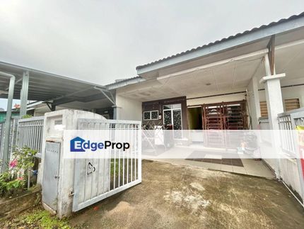 Extended & Semi Furnished Single Storey Terrace @ Bandar Putera 2, Klang, Selangor, Klang