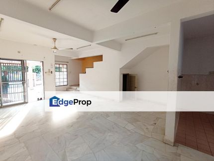 Rental : Double Storey Bandar Bukit Raja Klang. Extra parking in front of the house., Selangor, Klang