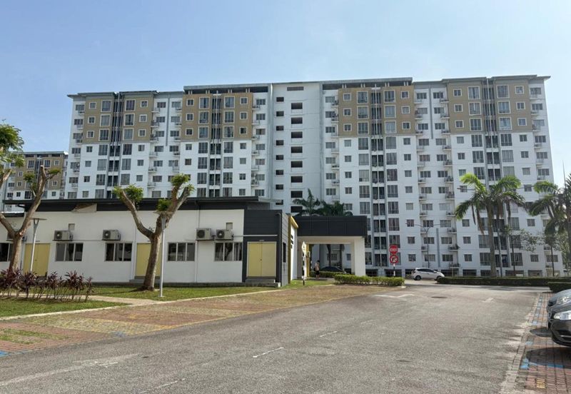 Seri Baiduri Apartments @ Setia Alam