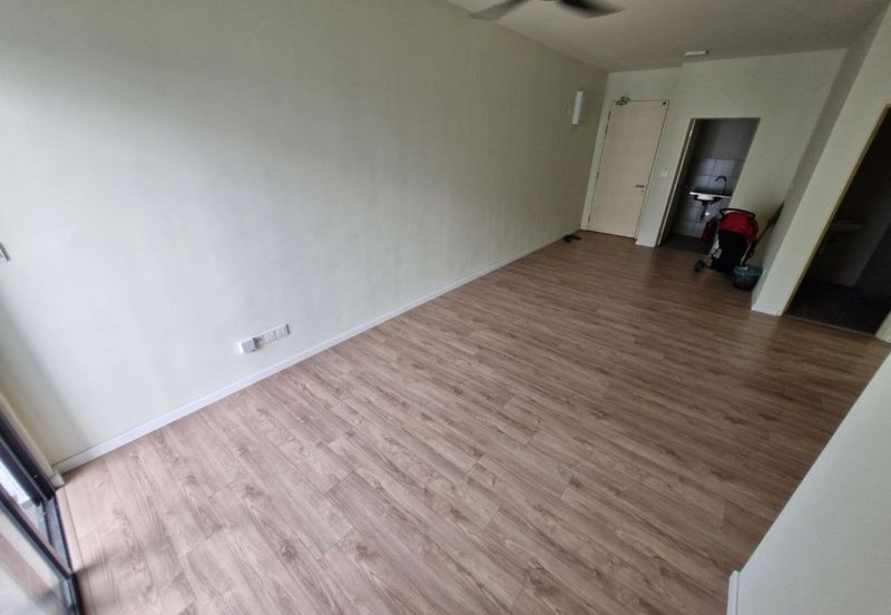 CONDO - DIAN 1 RESIDENCY-MIDDLE FLOOR-2 PARKING LOT+BALCONY-BUMI UNIT-HOT SEK 13 SHAH ALAM FULL LOAN