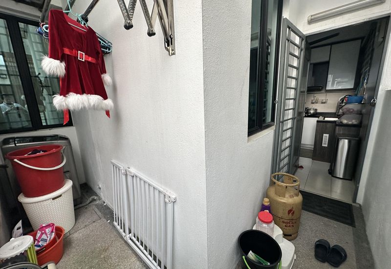 URGENT SALE!!!! Fully Renovated Double Storey Zircona Alam Impian, Shah Alam