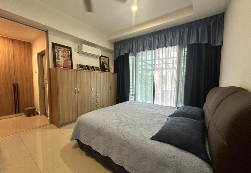 URGENT SALE!!!! Fully Renovated Double Storey Zircona Alam Impian, Shah Alam