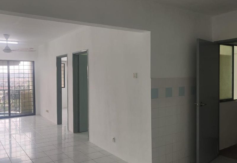 Pangsapuri Perdana, Seksyen 13