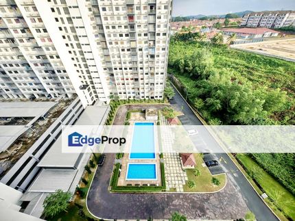 FACING POOL Apartment Taman Putra Impian Bandar Seri Putra Bangi, Selangor, Bangi