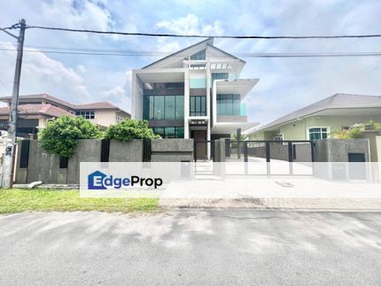 2.5 Storey Bungalow, Taman Universiti @ Bangi, Selangor, Kajang