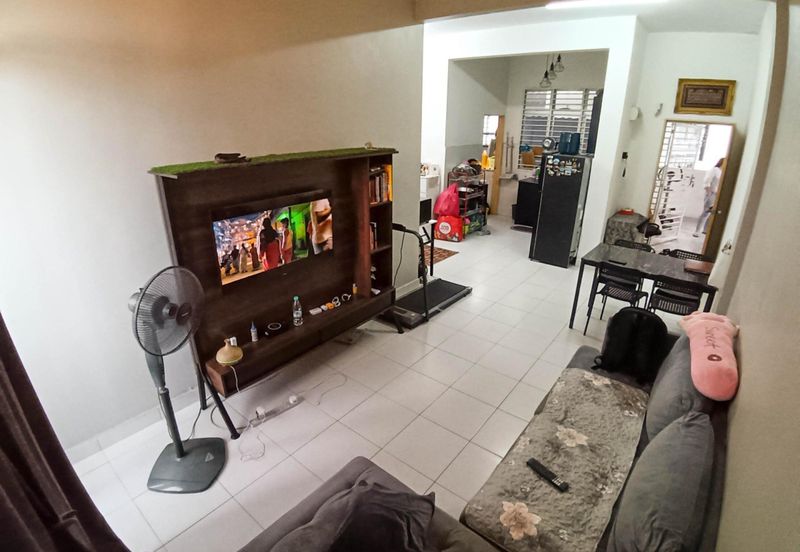 Dahlia Court Apartment