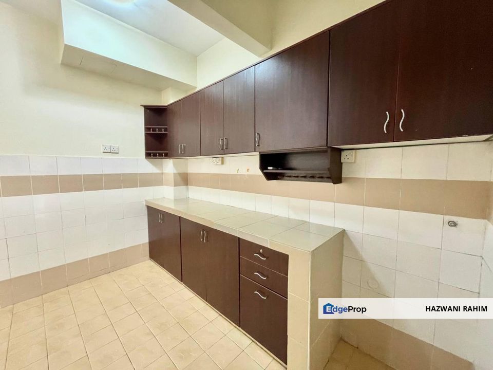 [FREEHOLD] 𝟐-𝗦𝘁𝗼𝗿𝗲𝘆 𝗧𝗲𝗿𝗿𝗮𝗰𝗲 𝗛𝗼𝘂𝘀𝗲 @ 𝗣𝗮𝗻𝘁𝗮𝗶 𝗗𝗮𝗹𝗮𝗺, Kuala Lumpur, Kuala Lumpur, Pantai Dalam/Kerinchi