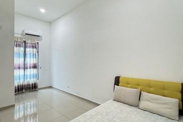 Residence 7, Bandar Springhill