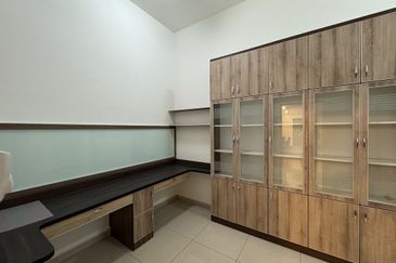 Residence 7, Bandar Springhill