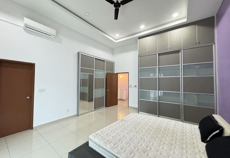 Residence 7, Bandar Springhill