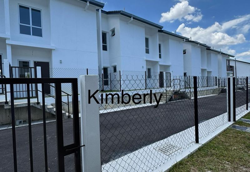 Dayana @Nilai Impian