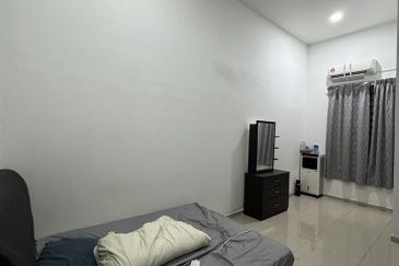 Residence 7, Bandar Springhill