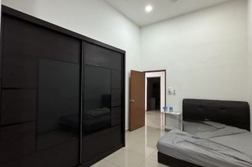 Residence 7, Bandar Springhill