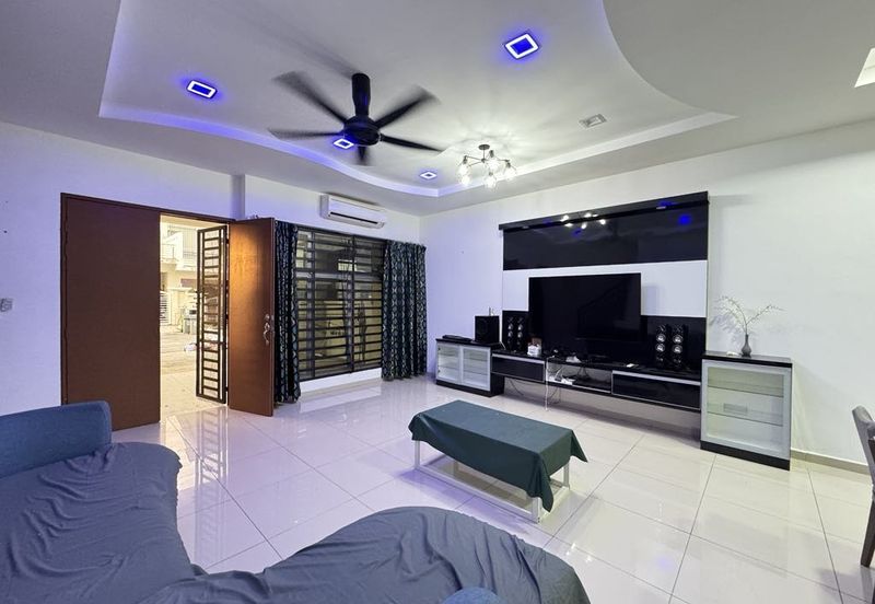 Residence 7, Bandar Springhill