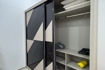 Residence 7, Bandar Springhill