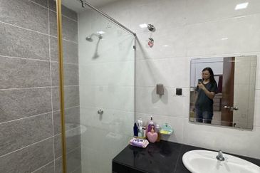 Residence 7, Bandar Springhill