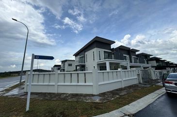 Residence 7, Bandar Springhill
