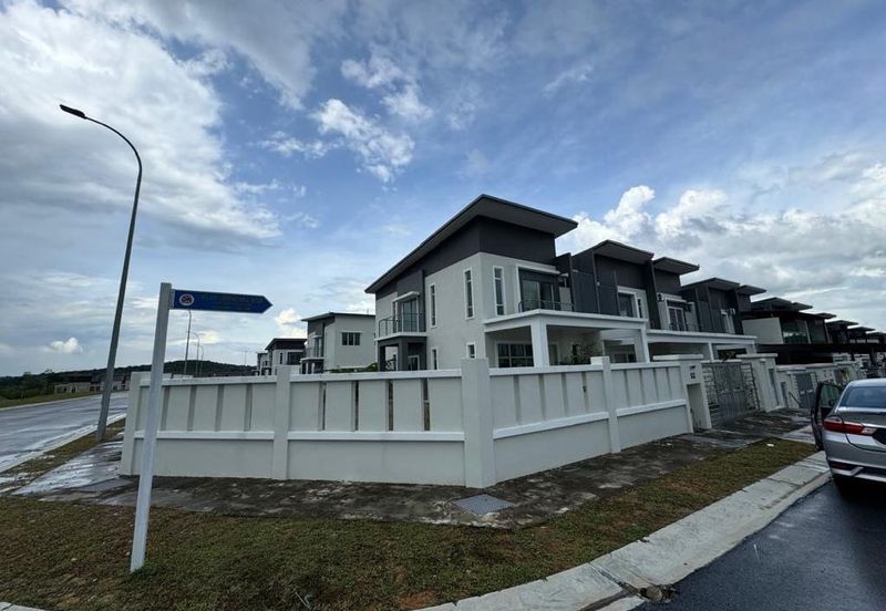 Residence 7, Bandar Springhill