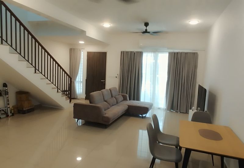 Dayana @Nilai Impian