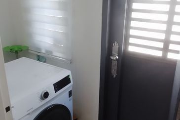 Dayana @Nilai Impian