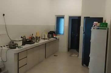 Dayana @Nilai Impian