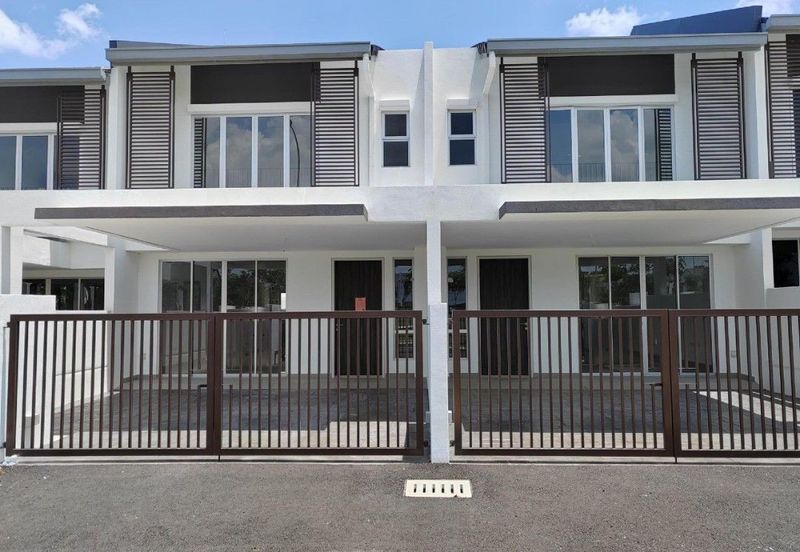 Dayana @Nilai Impian