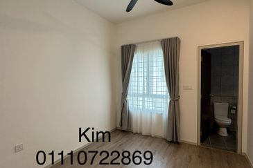 Dayana @Nilai Impian