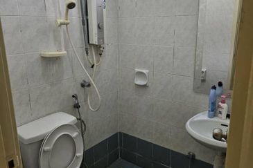 Green Street Homes Seremban 2