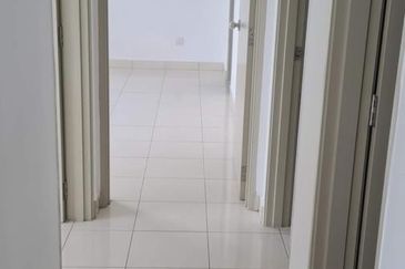 Safira Apartment, Seremban 2