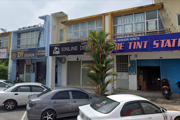 Oakland Commercial Centre