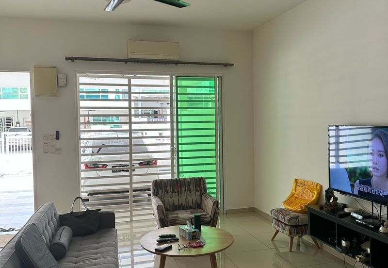 HIJAYU 3A @ BANDAR SRI SENDAYAN